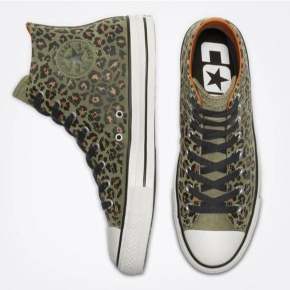 SOLD-M: NWT Converse High Tops Leopard Print - Picture 3 of 9
